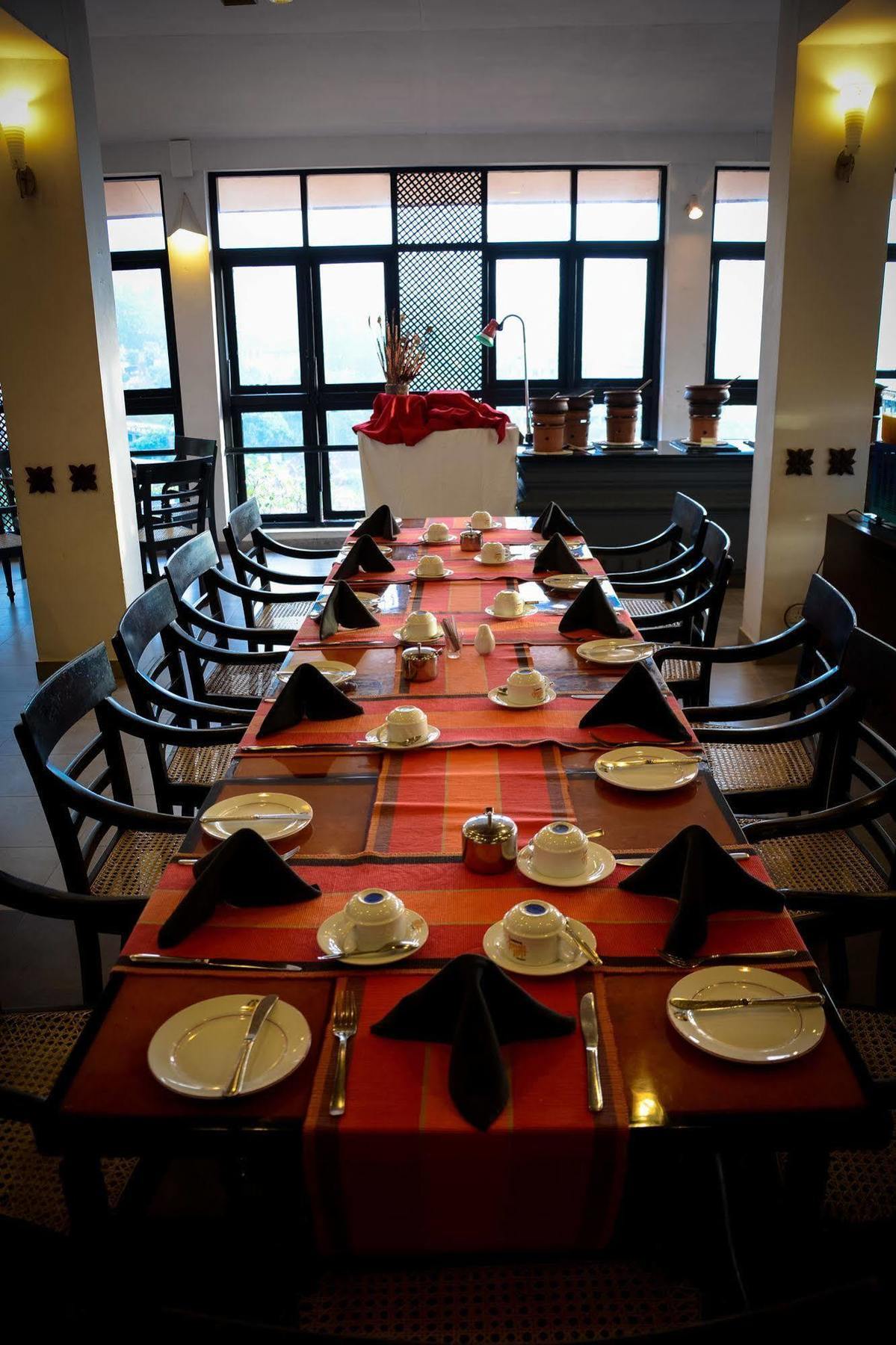 קנדי Hotel Hilltop מראה חיצוני תמונה